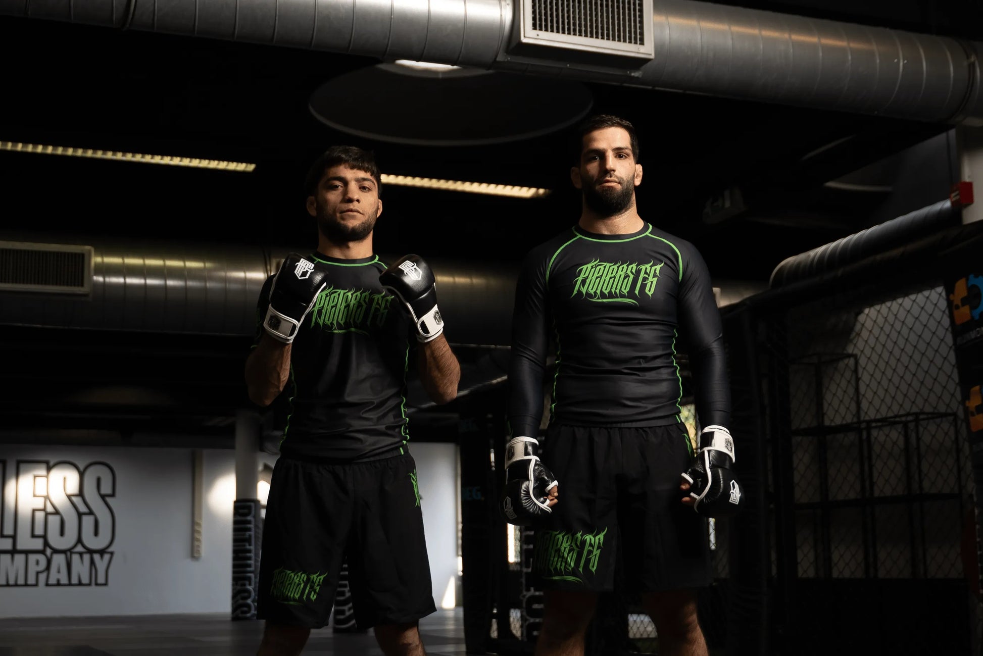 Pieters Fightgear Shorts – Zwart/Groen - Pieters Fightgear