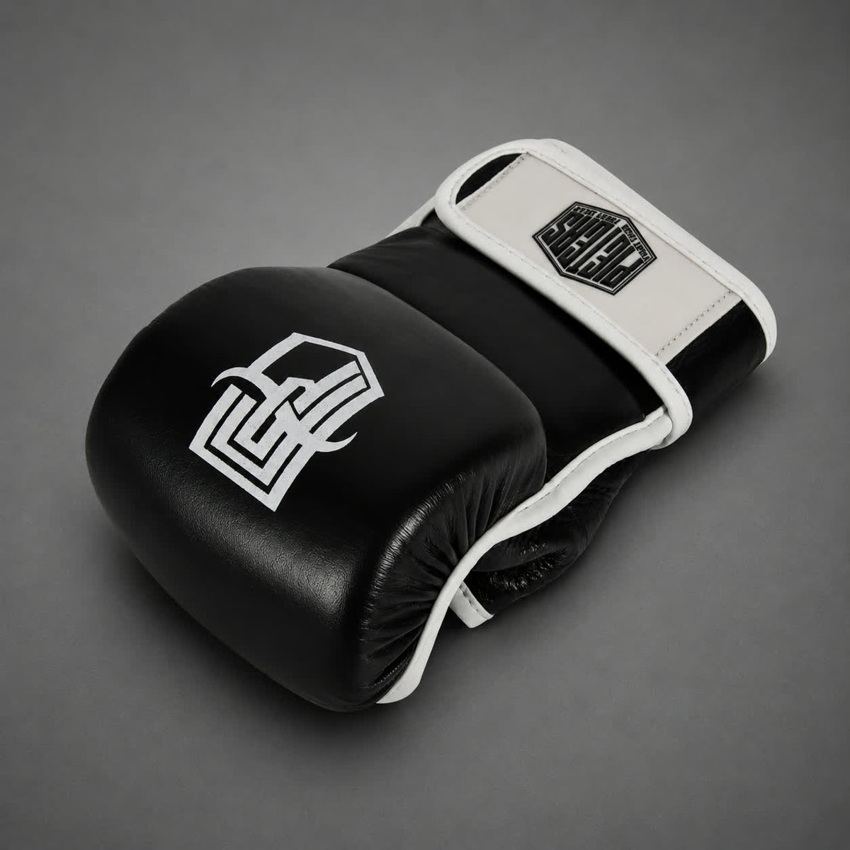 MMA Sparring Gloves Black
