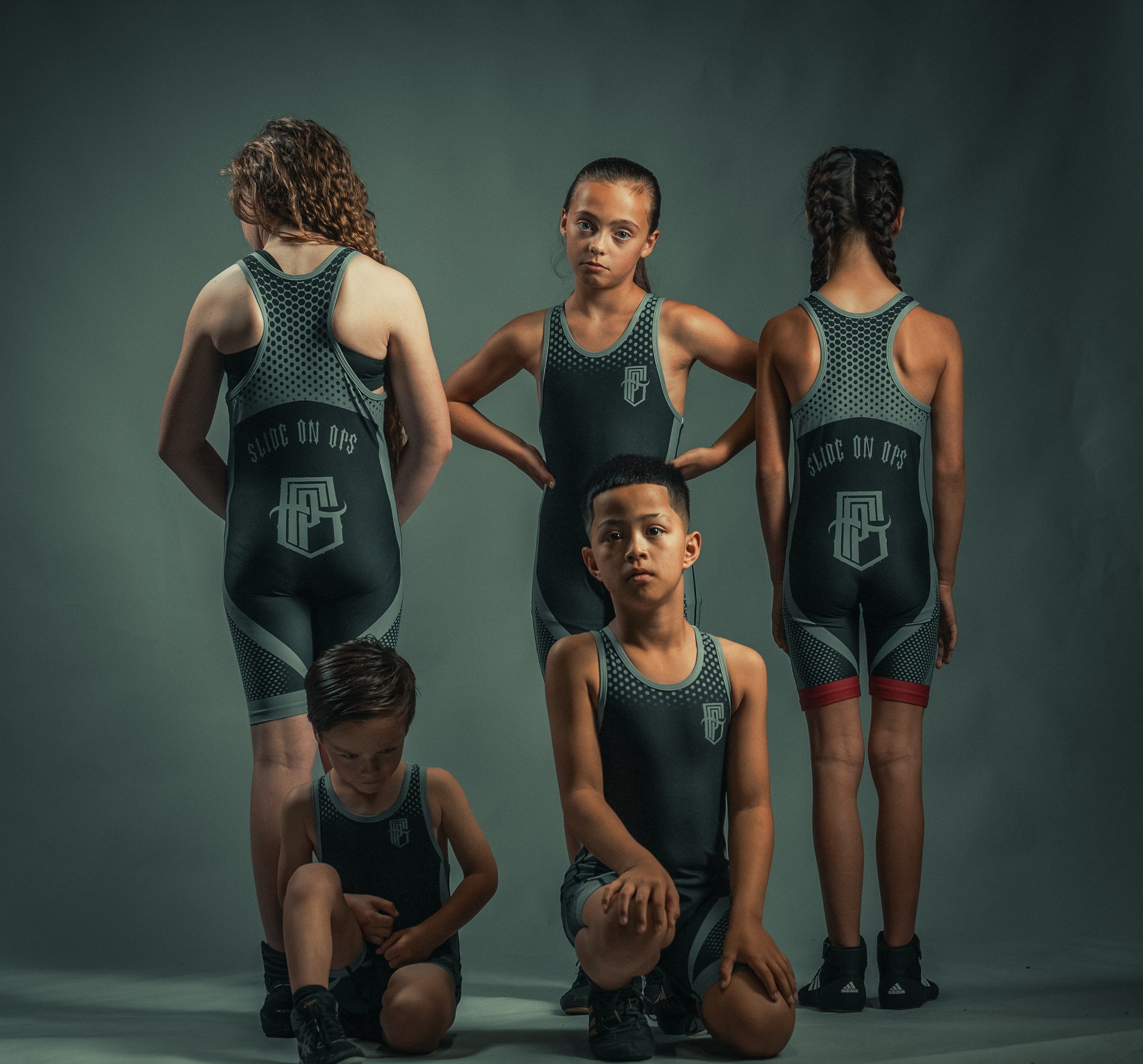 Premium wrestling singlet – expertly designed for peak performance with unmatched flexibility, durability, and comfort. Ideal for competitive athletes who want to improve their game and achieve top results. Boost your visibility and performance on the mat with this high-quality gear.